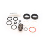 Rockshox Servicekit 200h SID 32 är ett kit för att utföra fullservice (200h) på din Rockshox SID 32 gaffel.