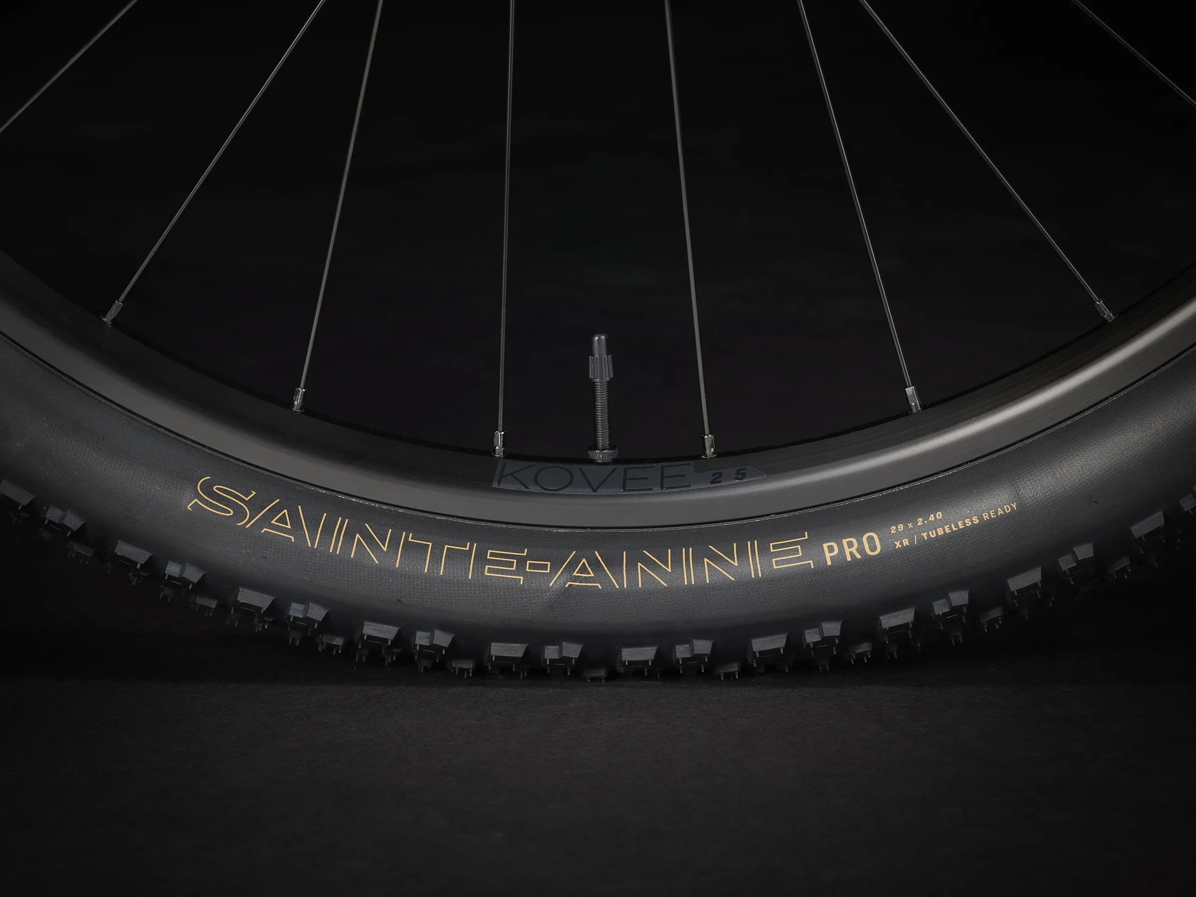 Procaliber 6 S Satin Trek Black/Lithium Grey