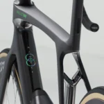 Madone SLR 7 XS Matte Carbon Smoke/Prismatic Pearl