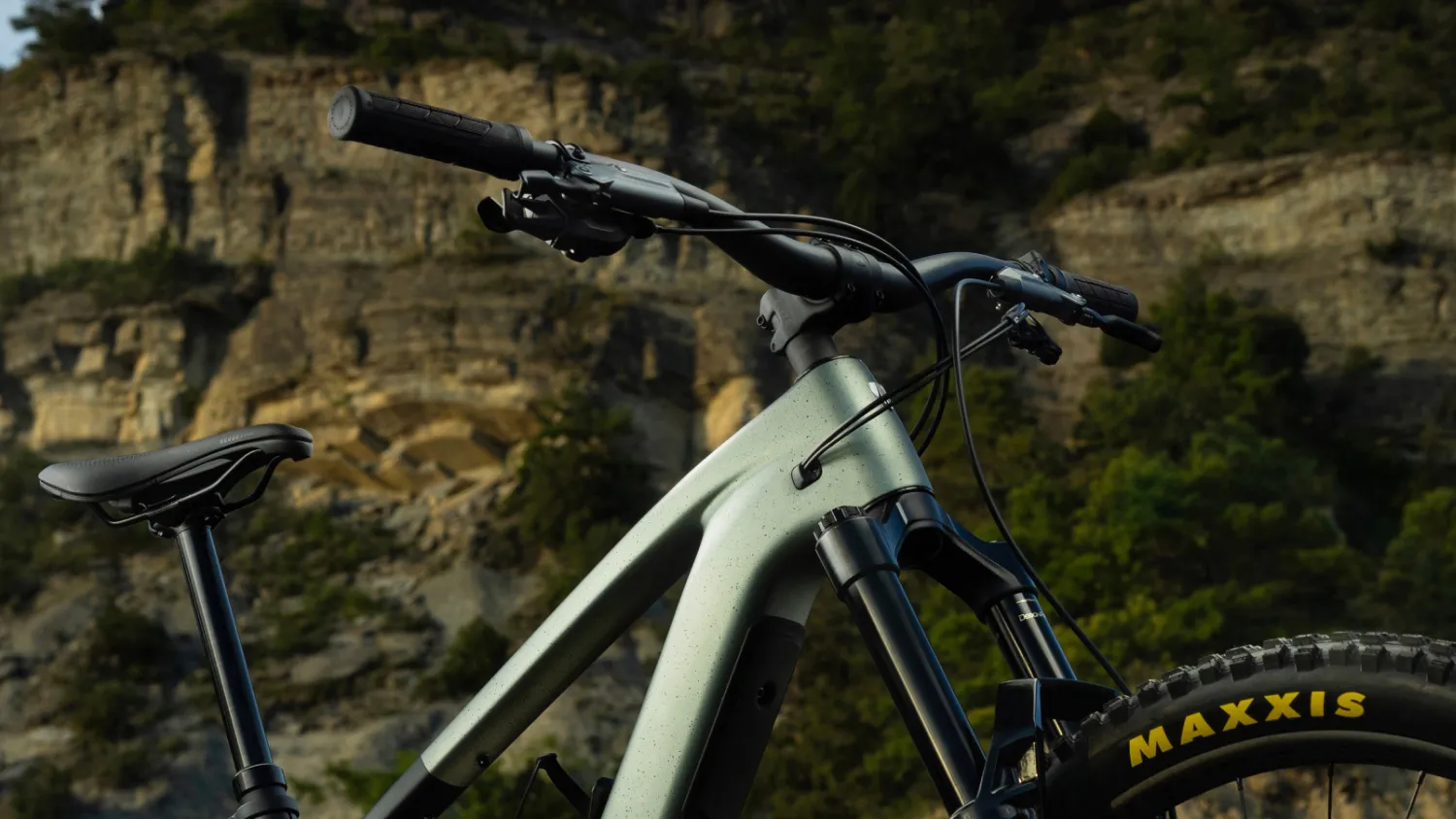 FUEL+ EX 8 EU S Trek Black/Purple Flip Splatter