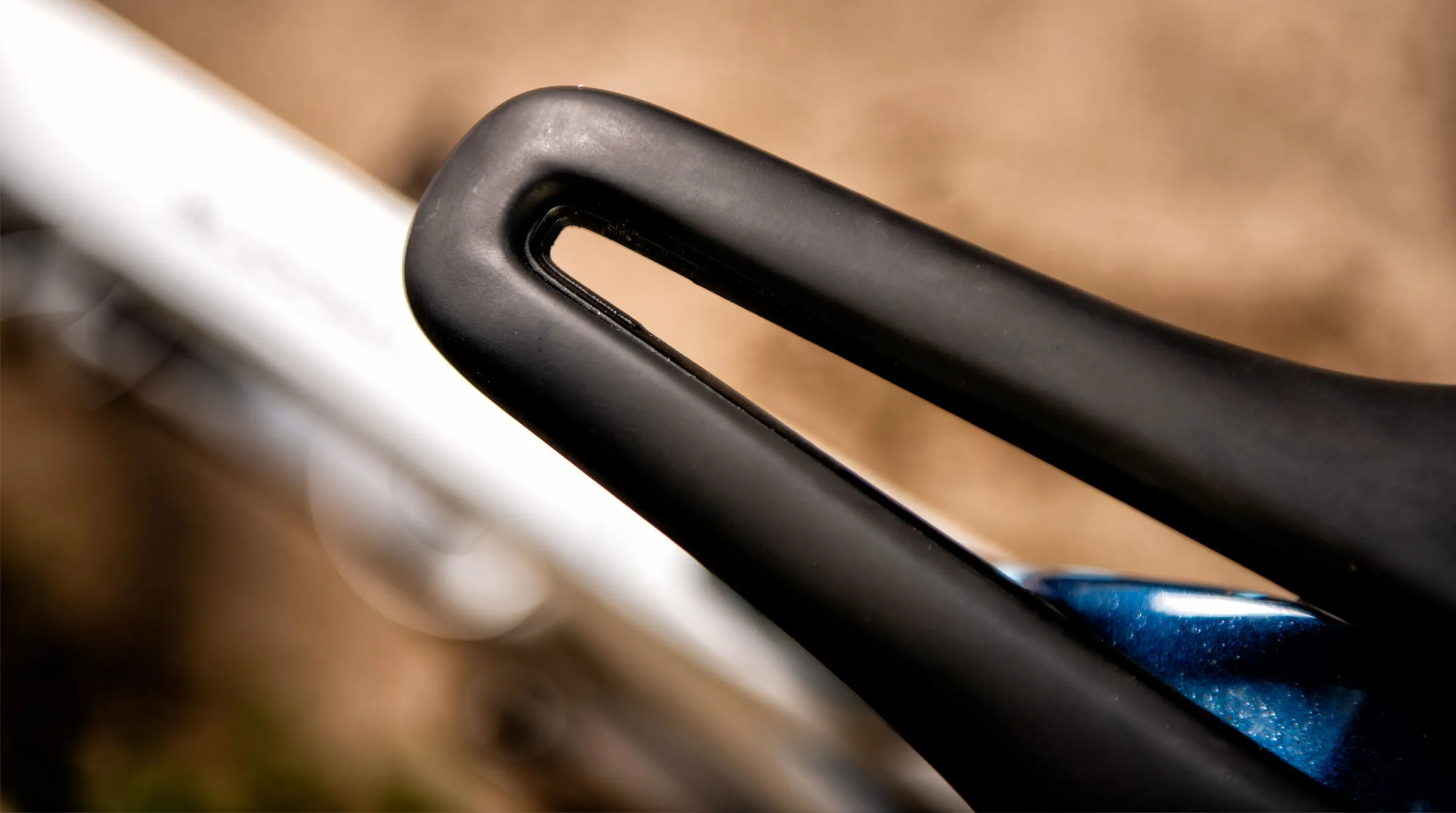 Sadel Bontrager Aeolus Pro 155 mm Svart