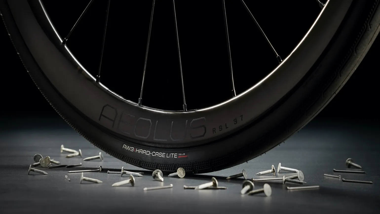 Tire Bontrager AW3 Hard-Case Lite 700x25c