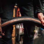 Däck Pirelli P ZERO Race TLR 700x26 Svart/Gul