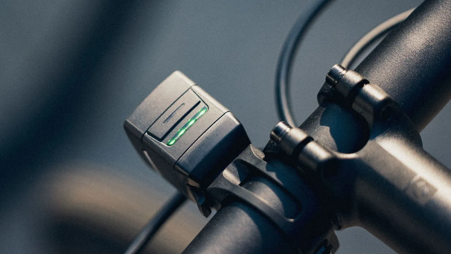 Lampa Trek Ion 100 R framlampa