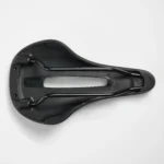 Sadel Trek Verse kort 145 mm Comp Svart