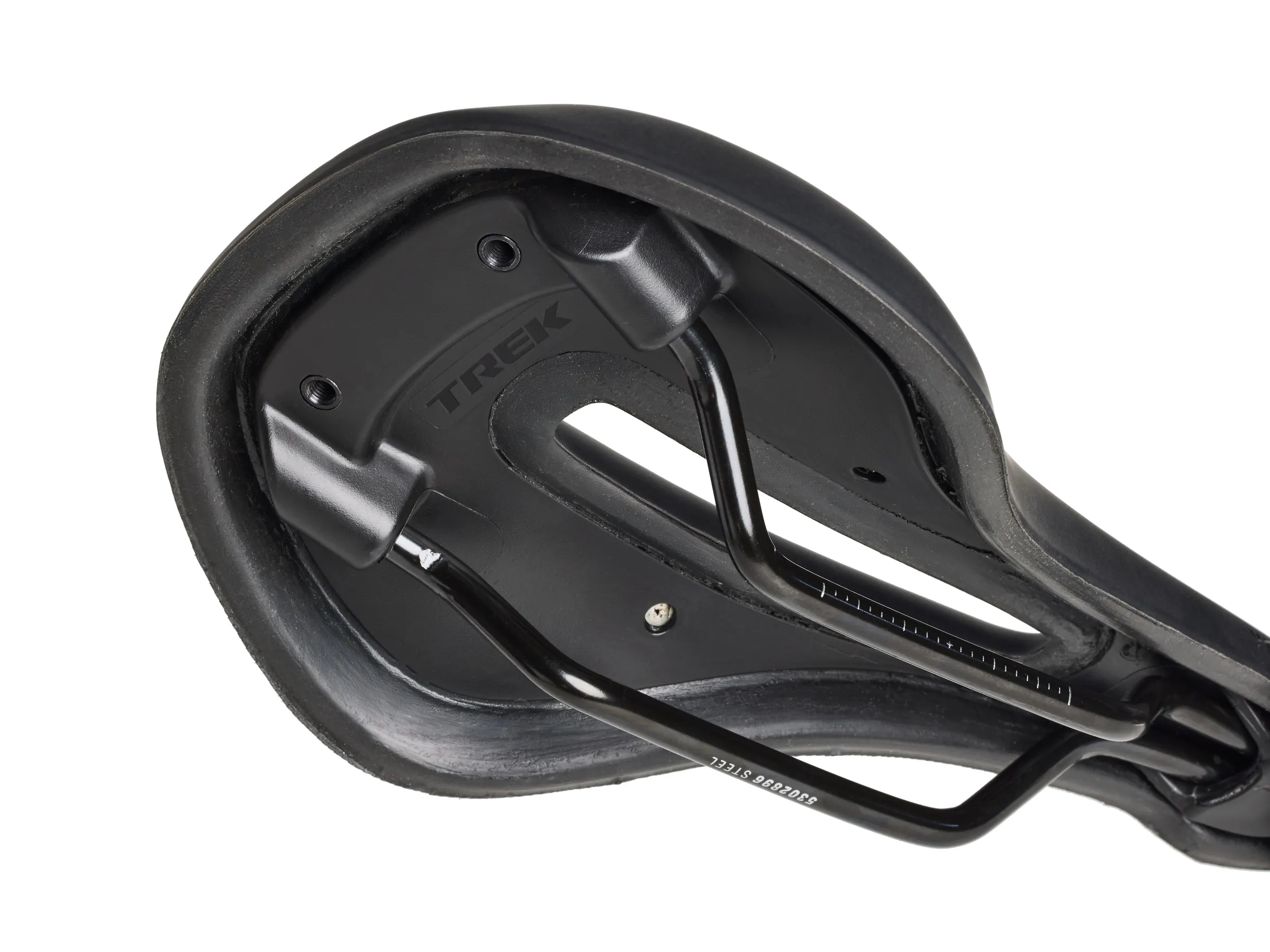 Sadel Trek Verse 145 mm Svart