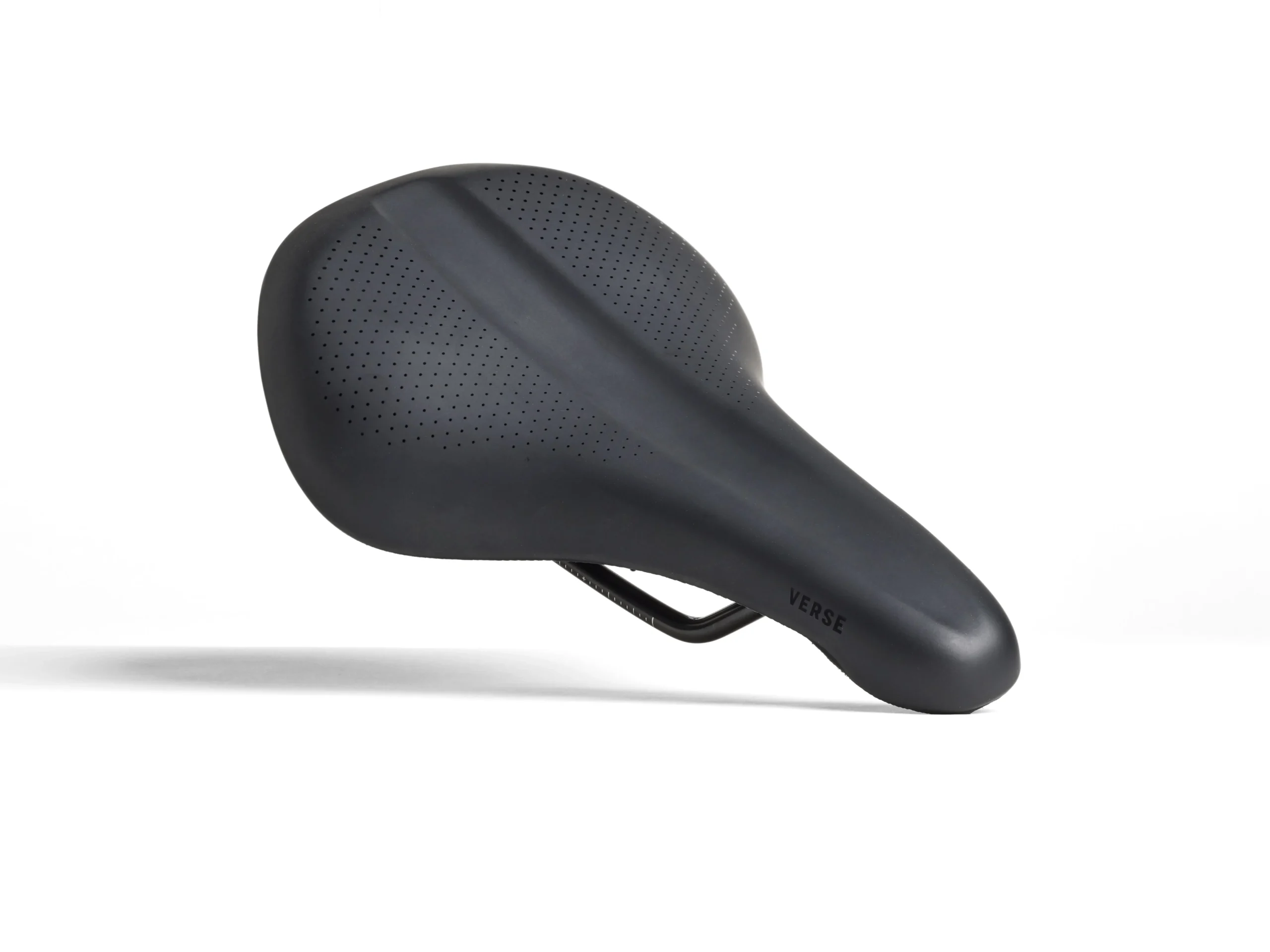 Sadel Trek Verse Trail 145 mm Svart