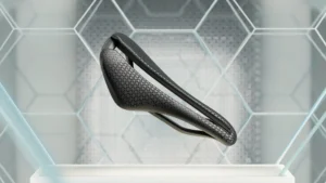 Sadel Trek Aeolus Elite Airloom 155 mm svart