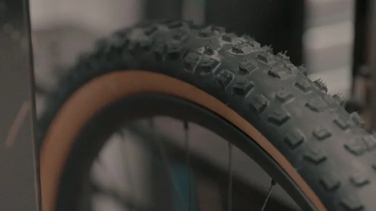 Bakhjul Bontrager Line Comp 30 27.5D 148 Svart