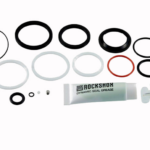 RockShox 200 Hour/1 Year Service Kit – för Trek RE:aktiv Thru (2017)