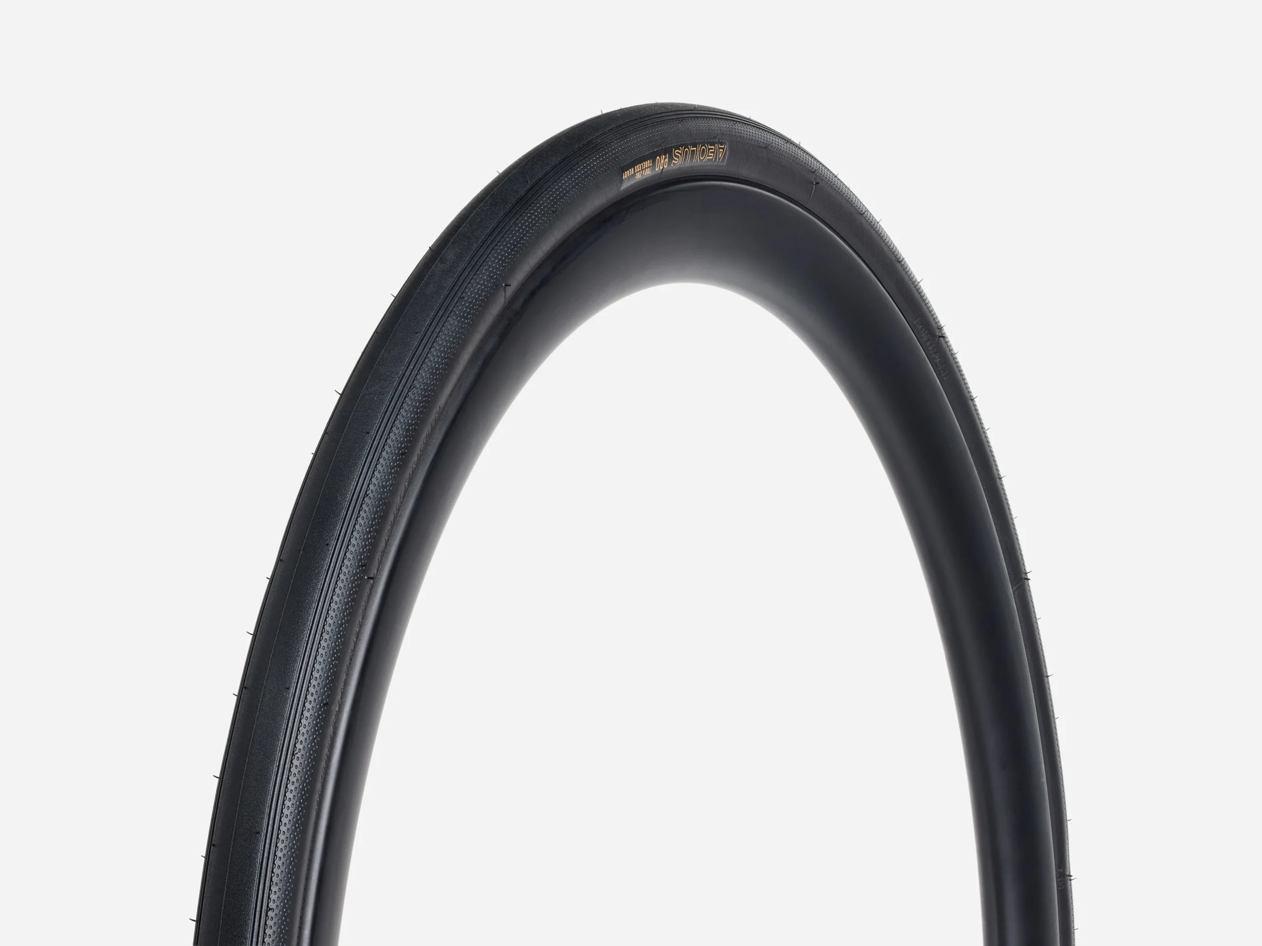 Däck Bontrager Aeolus Pro TLR 700x28c Svart
