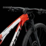 Supercaliber SL 9.6 XL Lunar Silver/Lava Red