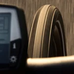 Däck Bontrager E6 Hard-Case Lite 27,5x2,40 reflex