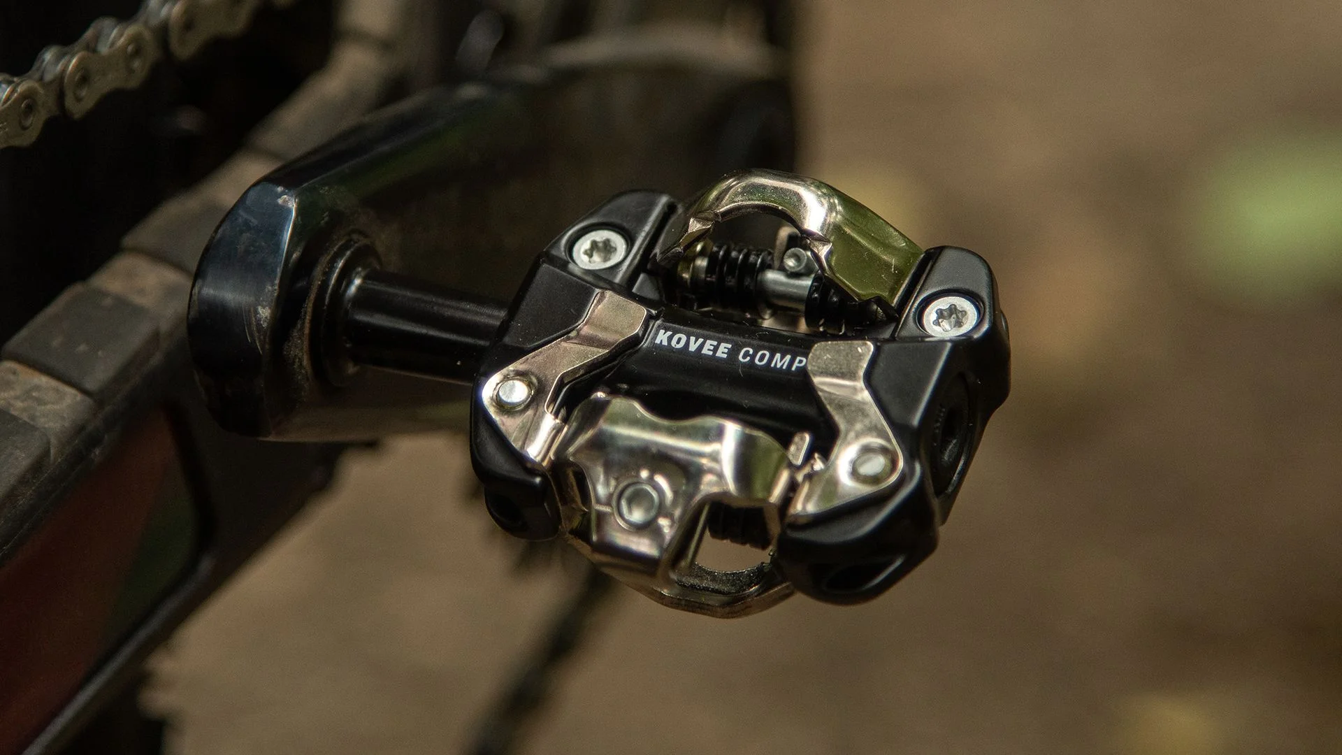 Pedal Trek Kovee Comp Svart